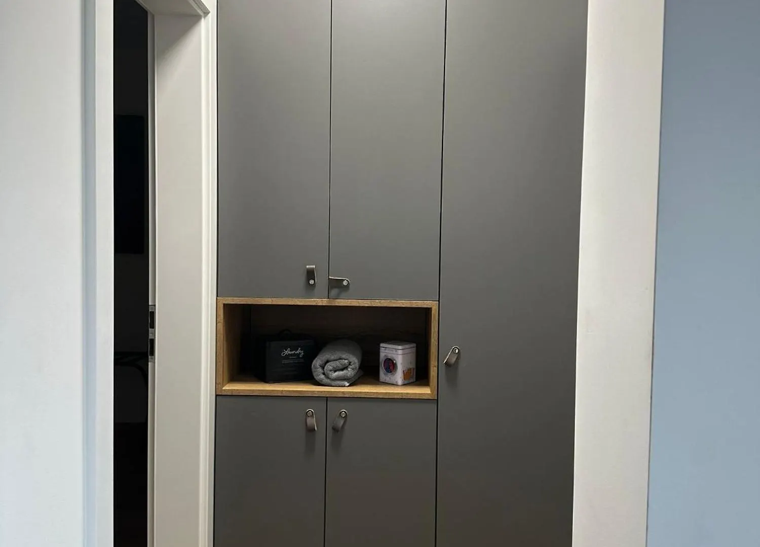 Apartment N